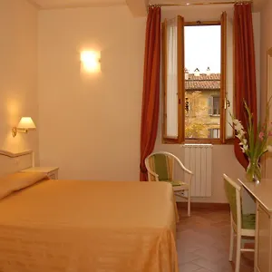 Europa 2*, Florence Italy